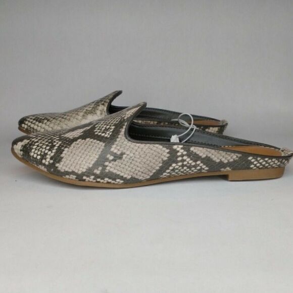 Universal Thread Faux Snakeskin Flats Women's Slip On Shoes Size 9 - Picture 1 of 9